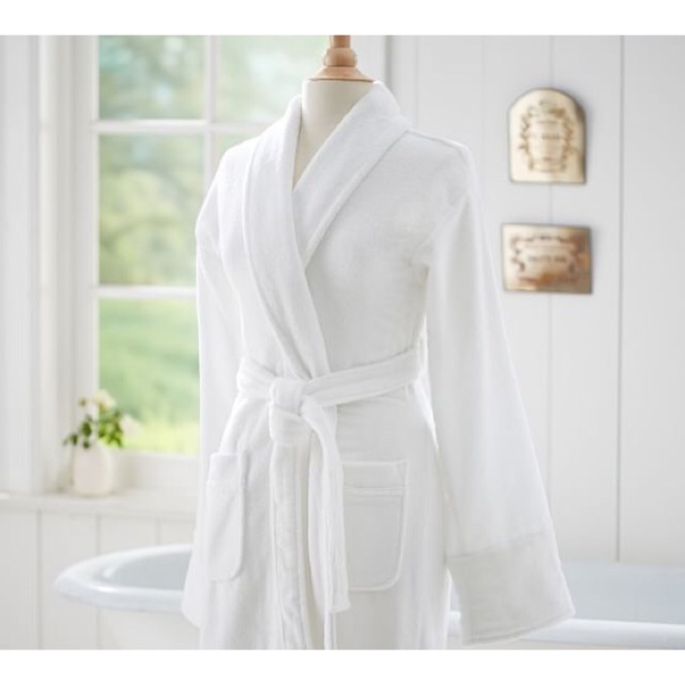 Croft & Barrow Intimates White Soft Plush Robe - image 2